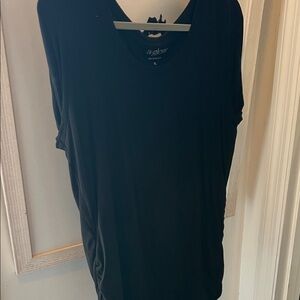 a:glow Black Draped V-Neck Tunic maternity